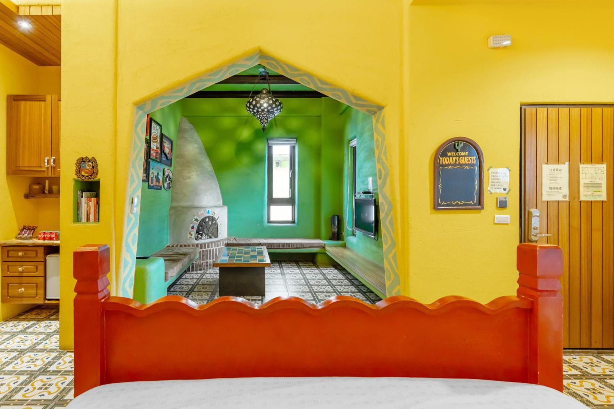 Fairyland & Farm Guest House Kenting Extérieur photo
